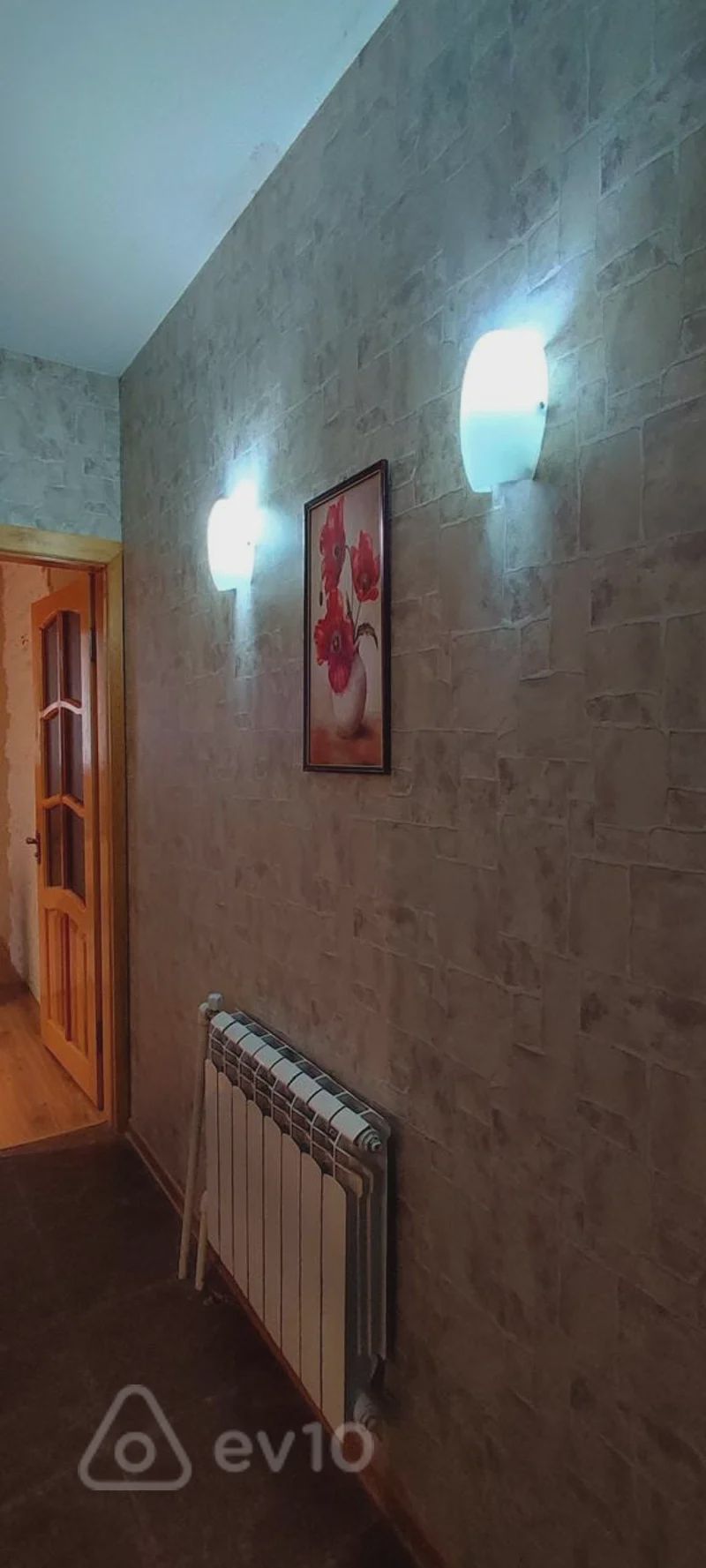 For sale: 2-room apartment (old building), 45 m² — Mənzil, Bakı (10)