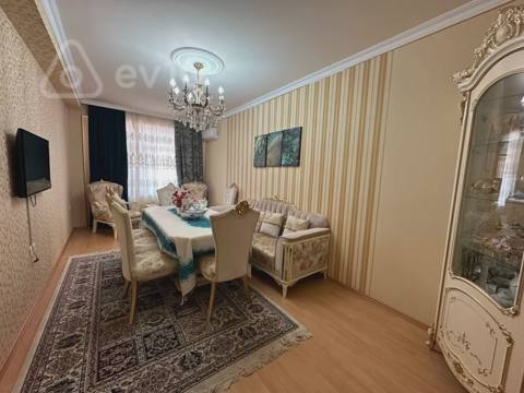 4 otaqlı mənzil, 115 m², Məhəmməd Hadi küçəsi — Недвижимость