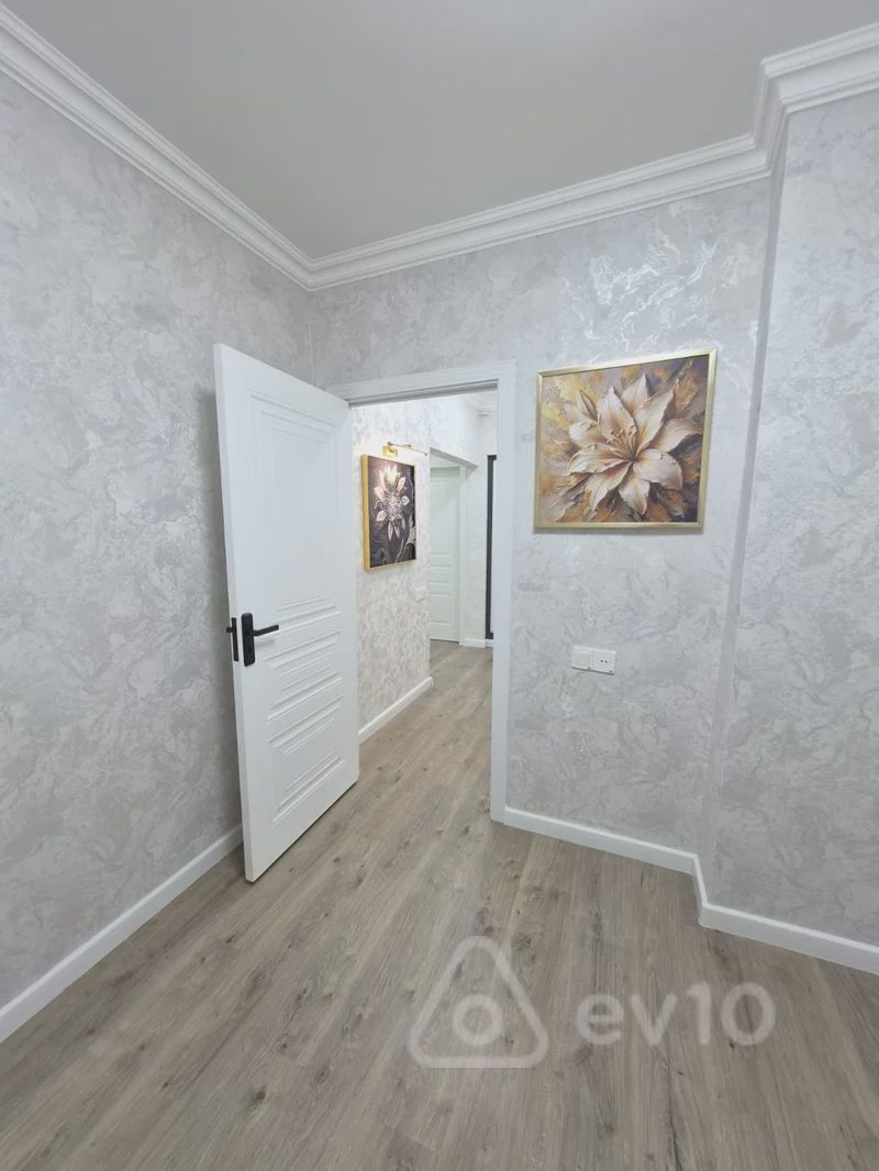 Satılık 3 odalı daire (eski bina), 72 m² — Mənzil, Bakı (3)