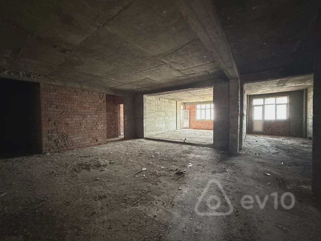 For sale: 3-room apartment (new building), 220 m² — Mənzil, Bakı (9)
