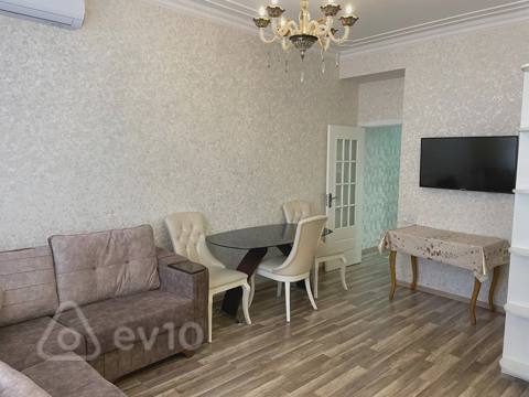 2 otaqlı mənzil, 70 m², Bakıxanov — kirayə — 700 ₼ · 2 rooms · 70 m² · floor 6/15 · Baku, Sabunçu · Mənzil 2 otaqlı mənzil, 70 m², Bakıxanov — kirayə — Baku