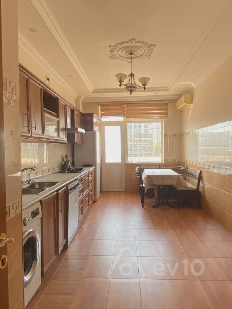 For sale: 2-room apartment (new building), 100 m² — Mənzil, Bakı (5)