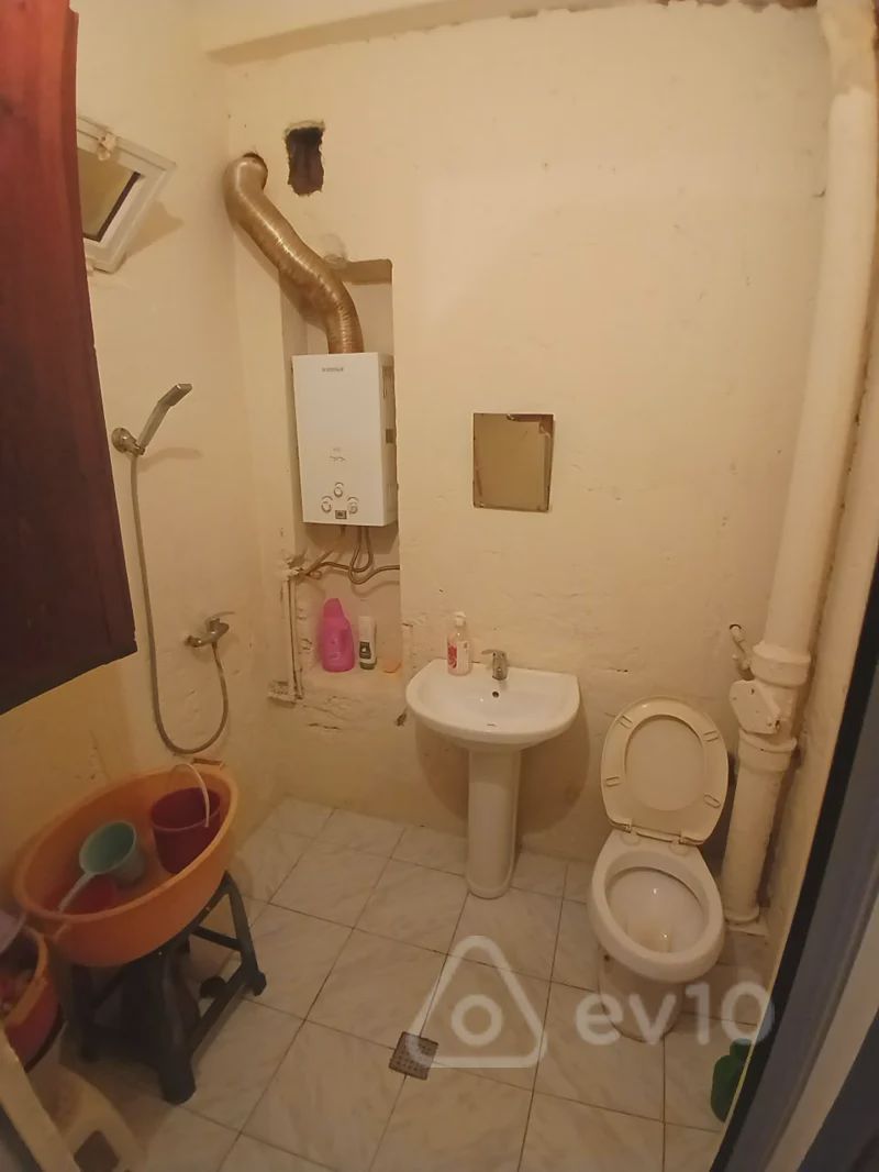 Satılık 3 odalı daire (eski bina), 65 m² — Mənzil, Bakı (10)