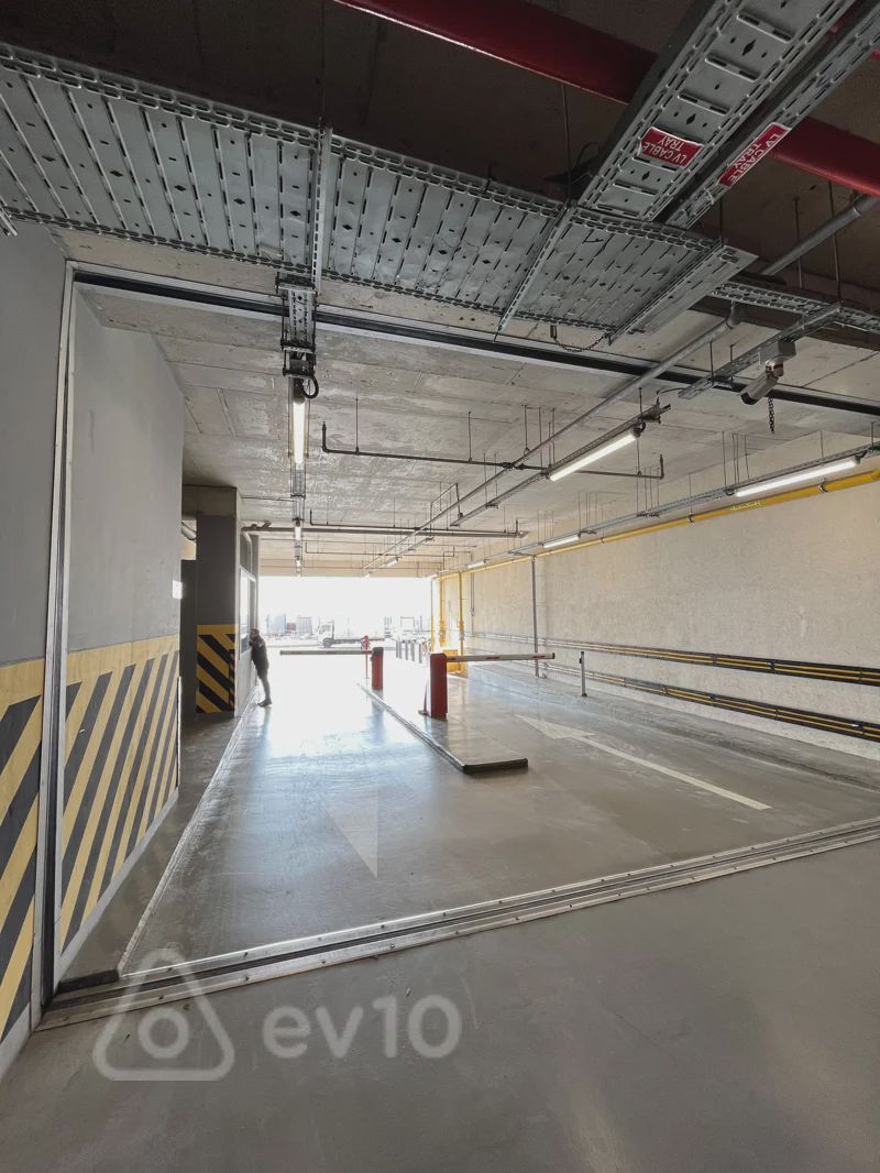 For sale: 2-room apartment (new building), 60 m² — Mənzil, Bakı (4)