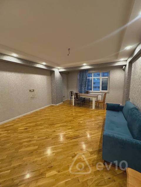 2 otaqlı mənzil, 75 m², Qara Qarayev Metrosu — kirayə — Baku