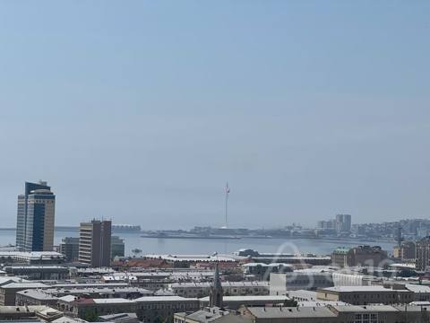 4 otaqlı mənzil, 184 m², 28 may metrosu — Баку