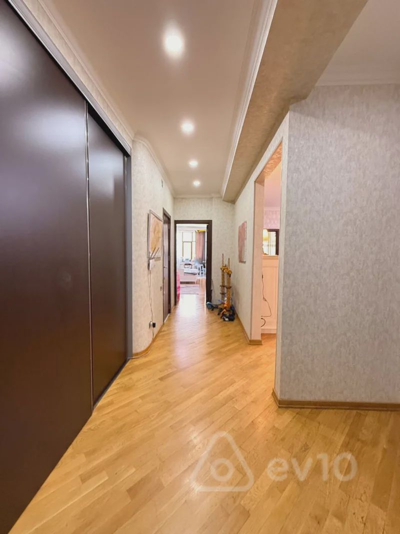 Продаётся 4-комн. квартира (новостройка), 165 м² — Mənzil, Bakı (2)