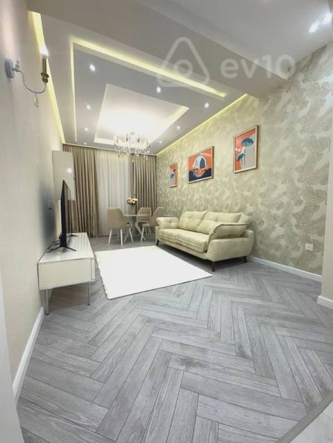 3 otaqlı mənzil, 99 m², Bakı Sağlamlıq Mərkəzinin yaxınlığı — Bakı