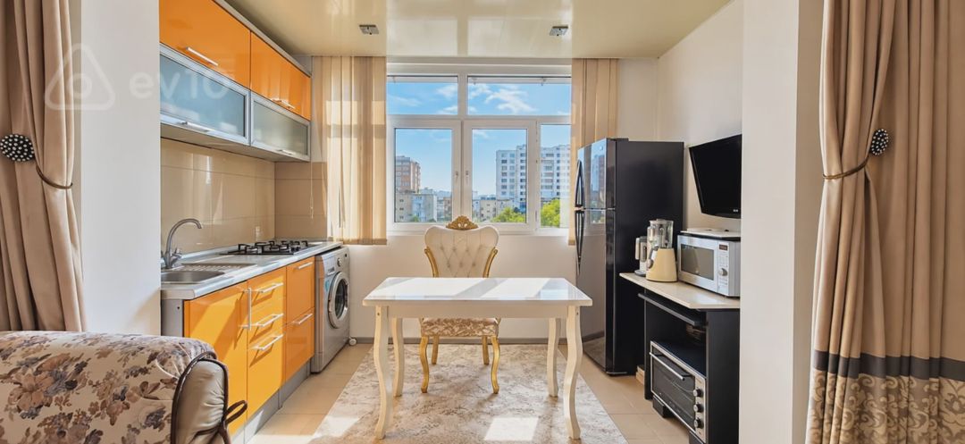 For sale: 2-room apartment (old building), 36 m² — Mənzil, Bakı (4)