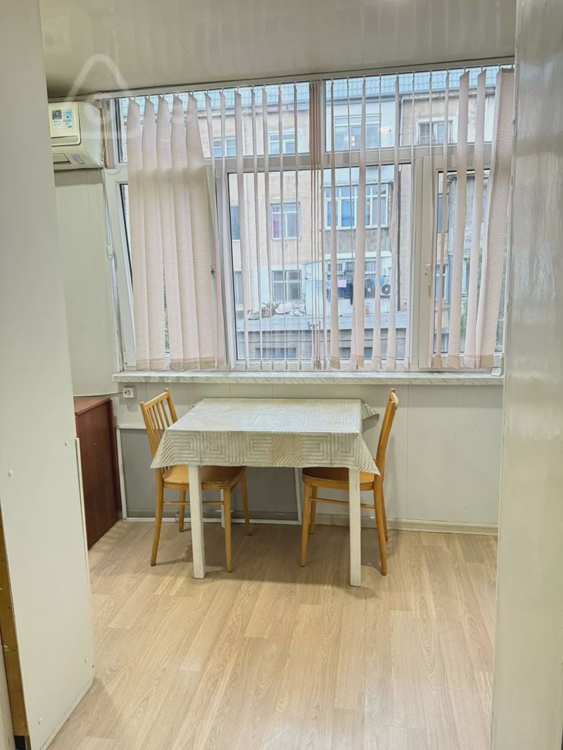 Satılık 3 odalı daire (eski bina), 78 m² — Mənzil, Bakı (4)