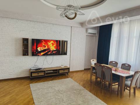 3 otaqlı mənzil, 115 m², Qara Qarayev prospekti — Баку