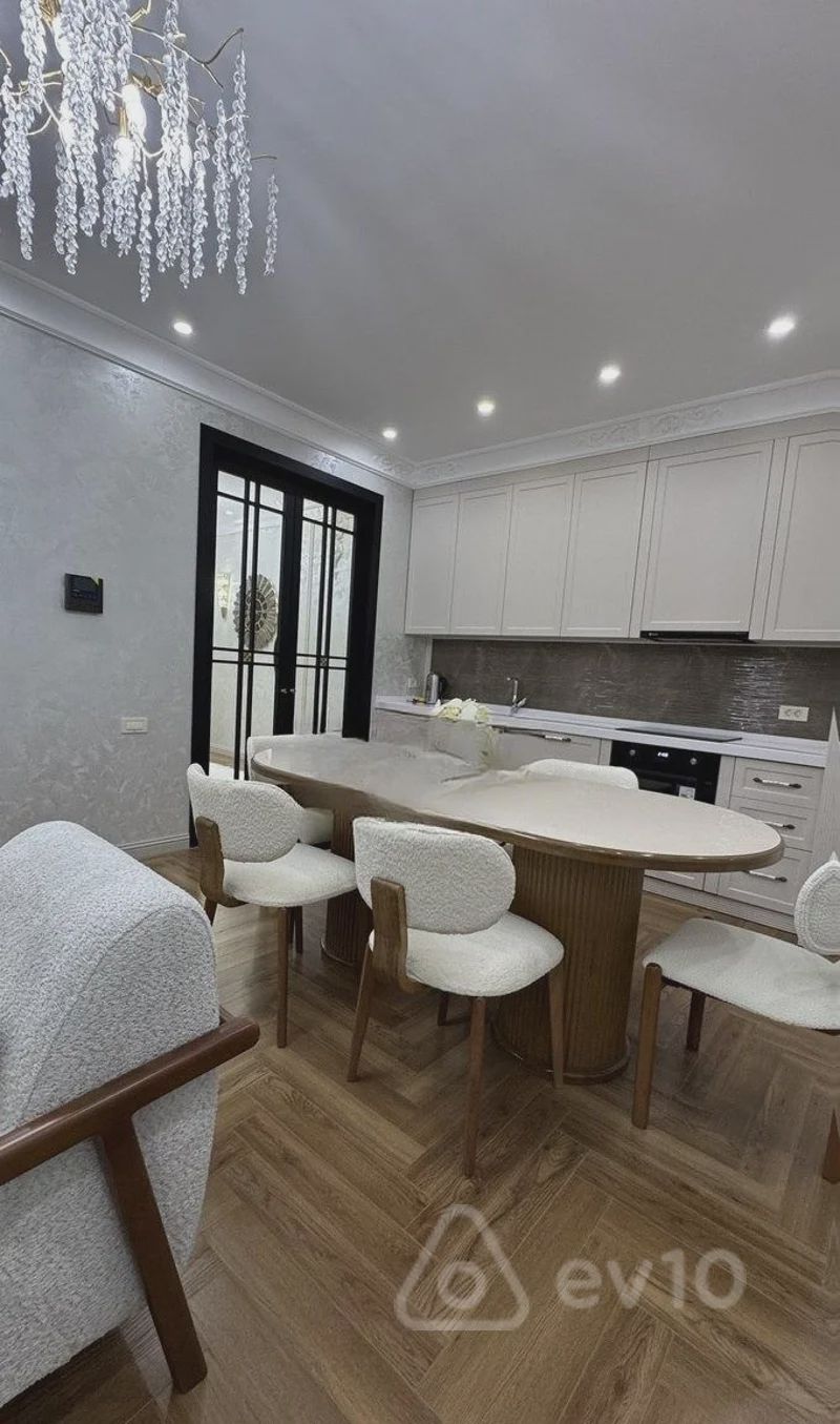 3 otaqlı mənzil, 110 m², Salamzadə — Mənzil, Bakı (12)