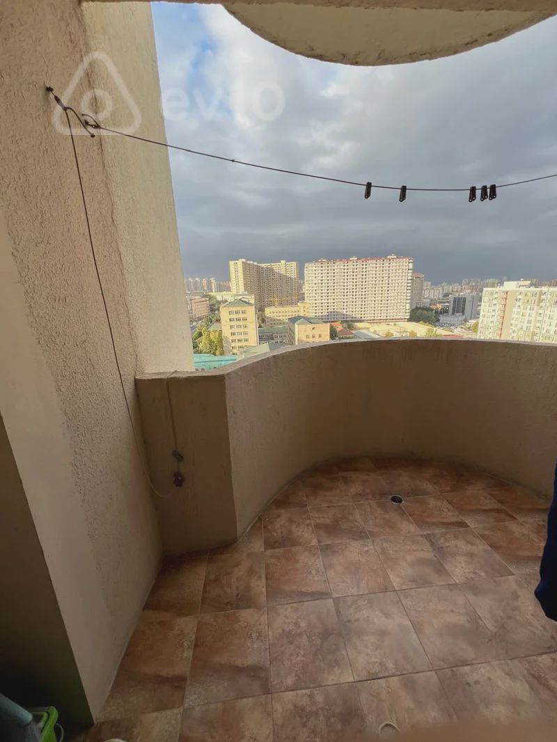 Satılık 3 odalı daire (yeni bina), 132 m² — Mənzil, Bakı (2)