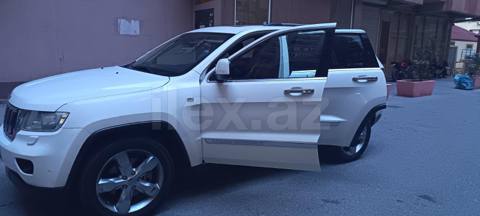 2012 Jeep Grand Cherokee, 2012, 396,000 km — 13 500 ₼ · Baku · Avtomobillər 2012 Jeep Grand Cherokee, 2012, 396,000 km — Baku