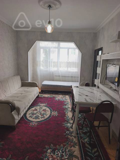 2 otaqlı mənzil, 70 m², Memar Əcəmi metrosu 2-ci çıxışı. — kirayə — Bakı
