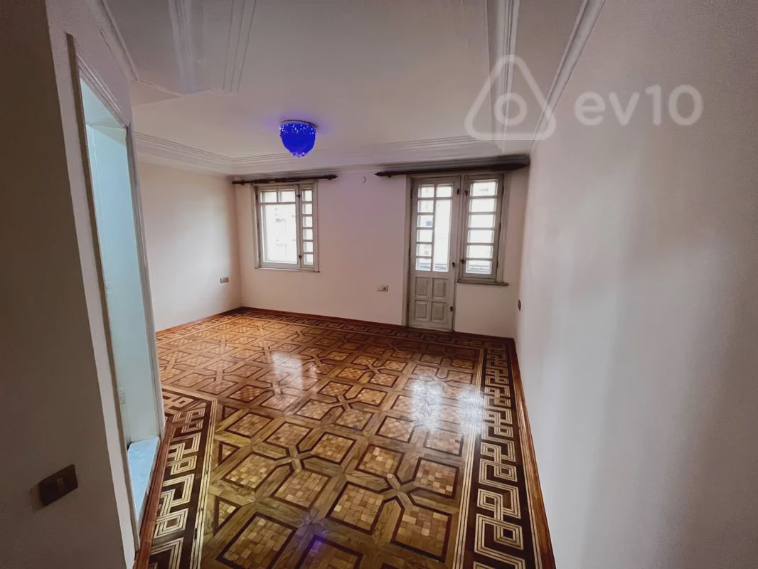 For sale: apartment (old building), 150 m² — Mənzil, Bakı (5)