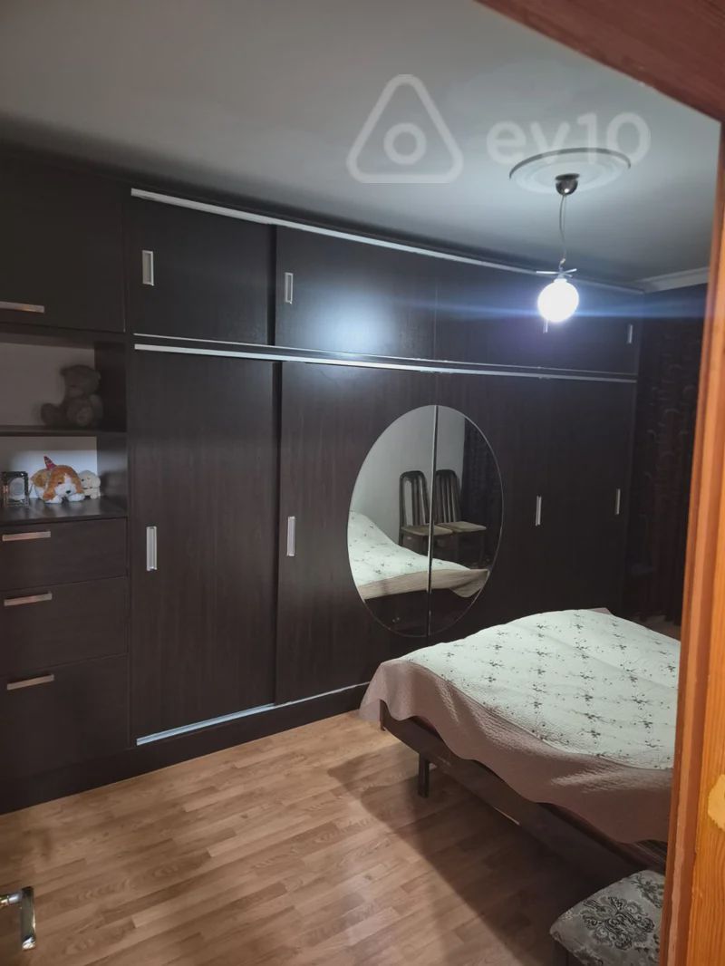 For sale: 3-room apartment (old building), 80 m² — Mənzil, Bakı (2)