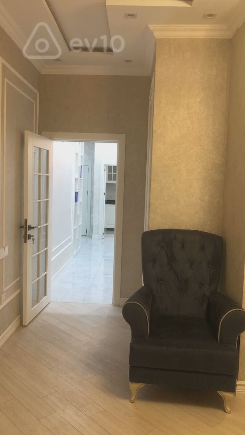For sale: 3-room apartment (new building), 100 m² — Mənzil, Bakı (12)