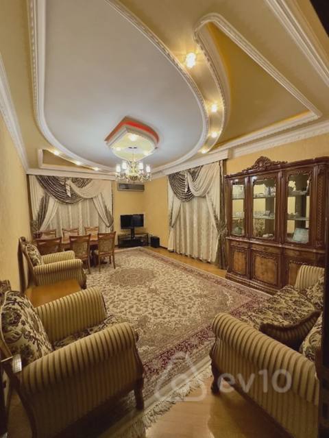 3 otaqlı mənzil, 136 m², Mir Cəlal küçəsi — 300 000 ₼ · Bakı · Mənzil 3 otaqlı mənzil, 136 m², Mir Cəlal küçəsi — Bakı