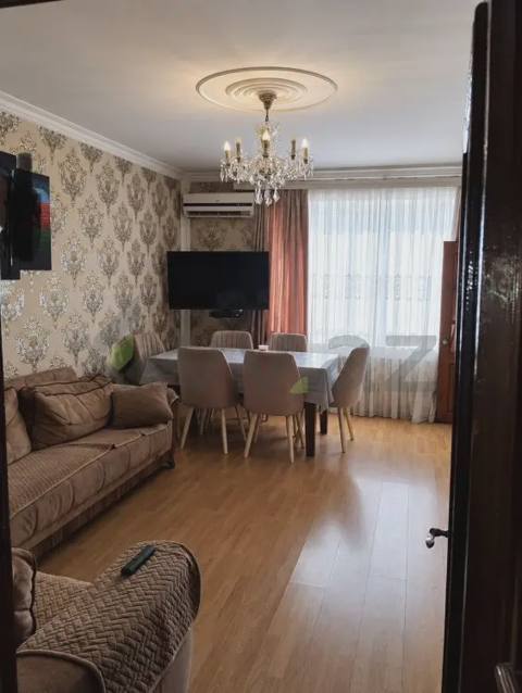 3 otaqlı mənzil Köhnə tikili Satılır, Gəncə — Гянджа