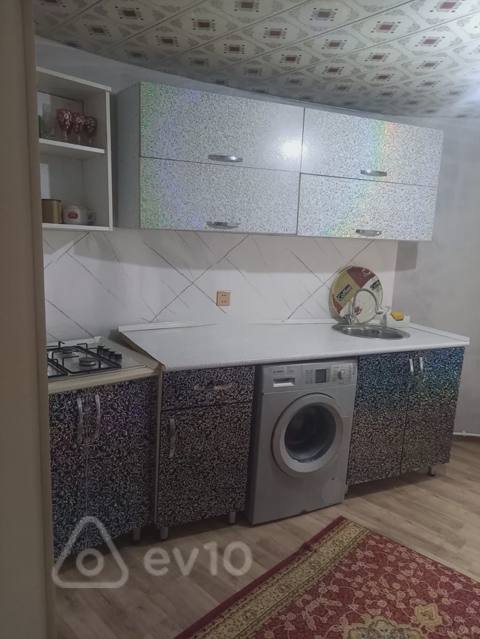 1 otaqlı mənzil, 40 m², Dsk yolu — kirayə — 300 ₼ · Baku · Mənzil 1 otaqlı mənzil, 40 m², Dsk yolu — kirayə — Baku