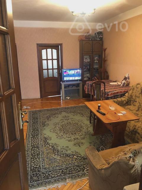 3 otaqlı mənzil, 75 m², Əcəmi Naxçıvani küçəsi 44 (Ayna Sultanova — kirayə — Bakı