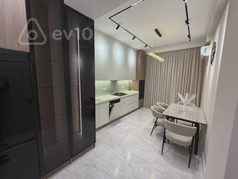 2 otaqlı mənzil, 90 m², aganeymetulah kucesi — Баку