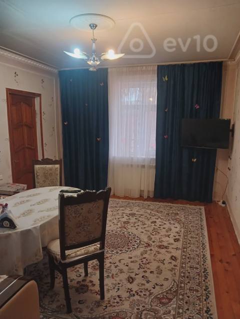 4 otaqlı həyət evi, 200 m², Tofiq kazımov Ev 4 — Bakı