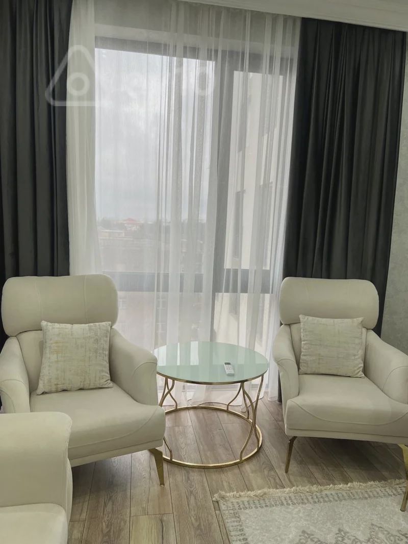 Kiralık 2 odalı daire (yeni bina), 90 m² — Mənzil, Bakı