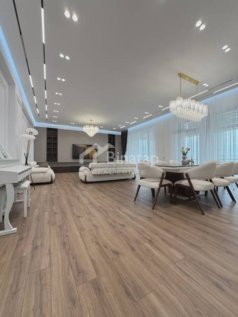 Satılır 4 otaqlı yeni tikili 320 m², İçərişəhər metrosu, Səbail rayonu — Baku