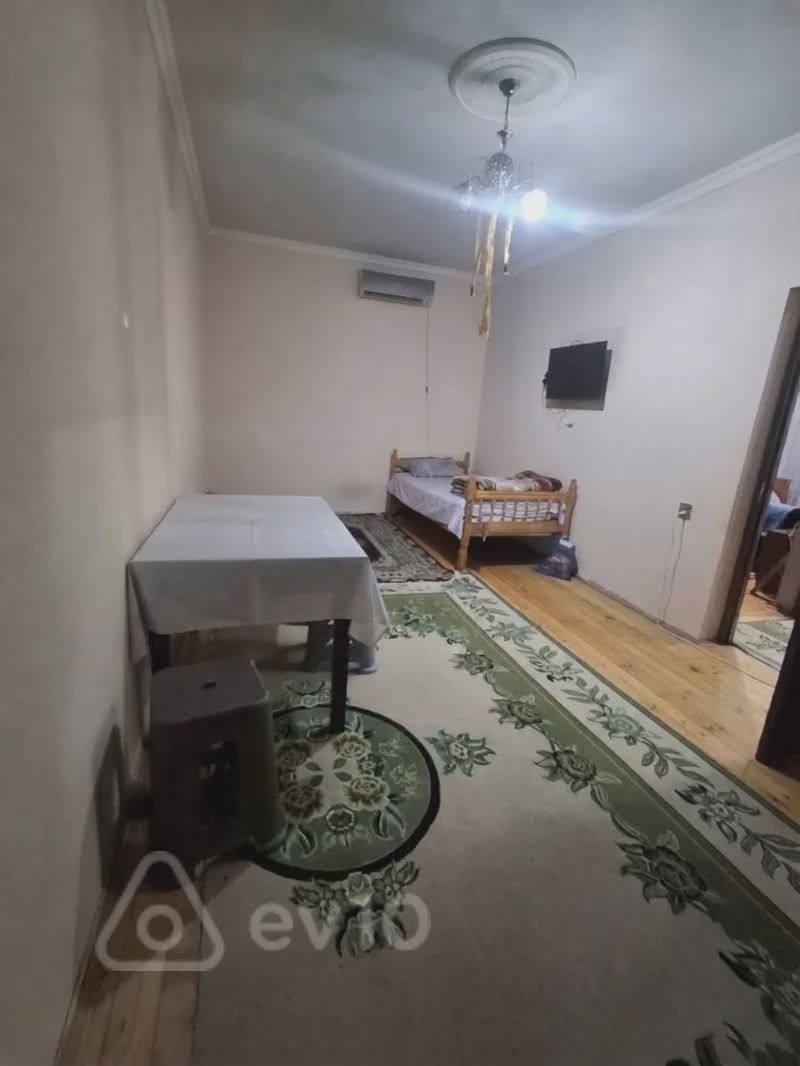 Kiralık 2 odalı daire (eski bina), 45 m² — Mənzil, Bakı (2)