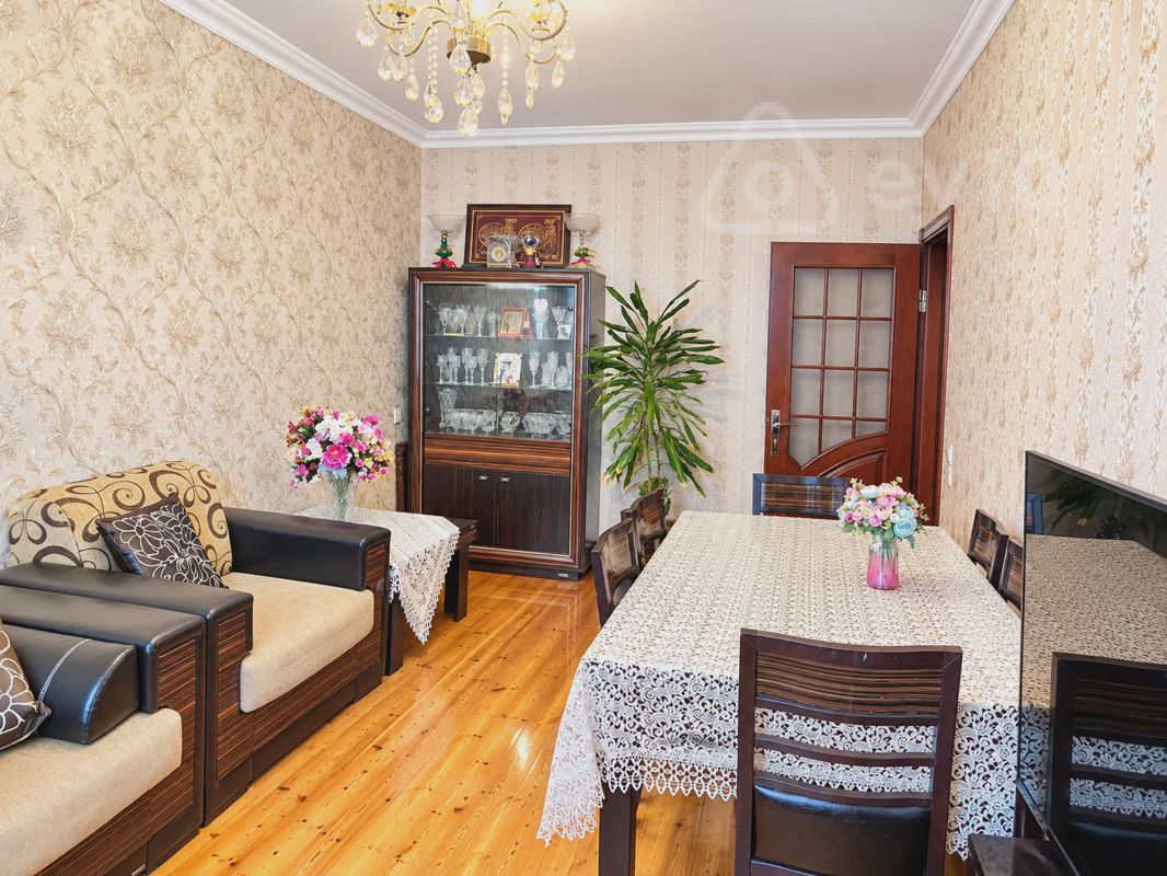 Sotiladi: 4 xonali квартира (вторичка), 90 m² — Mənzil, Bakı (2)