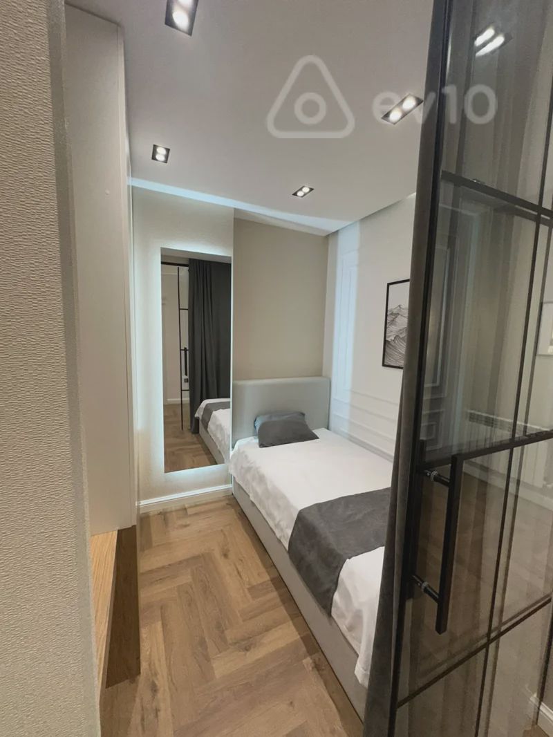 For sale: 3-room apartment (new building), 80 m² — Mənzil, Bakı (11)