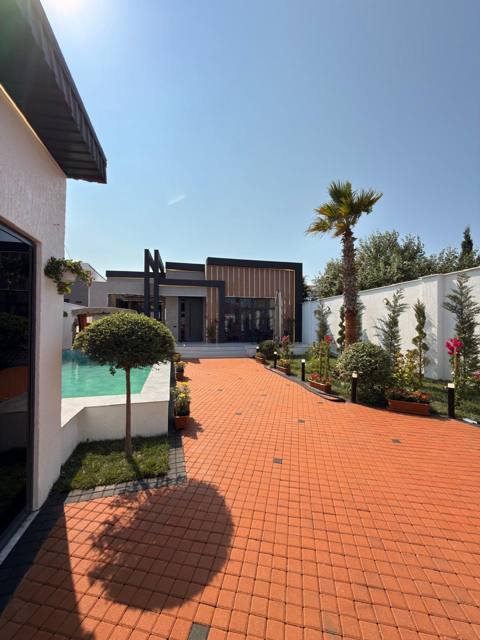 Satış: 5 otaqlı Ev / villa, 230 m², Xəzər rayonu — Baku