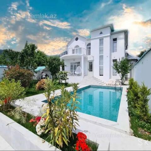 Günlük 4 otaqlı Həyət evi / Villa, 100 m², Qəbələ — Габала