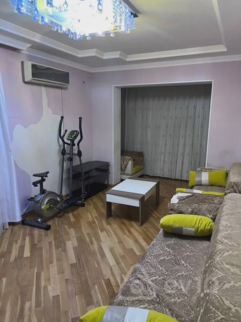 4 otaqlı mənzil, 110 m², Genclik — kirayə — 1 000 ₼ · Баку · Mənzil 4 otaqlı mənzil, 110 m², Genclik — kirayə — Баку