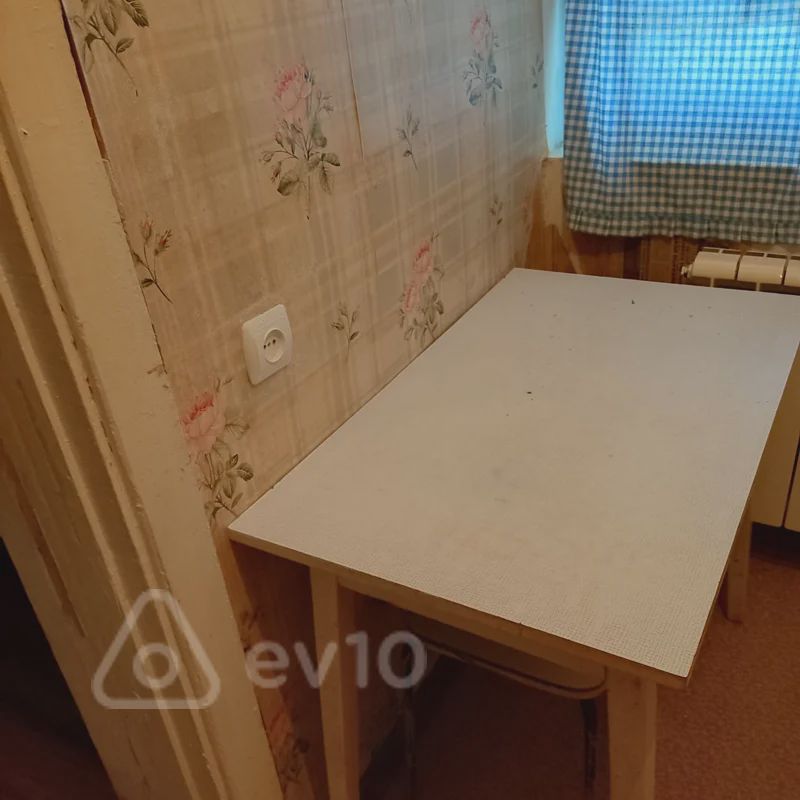 For sale: 1-room apartment (old building), 36 m² — Mənzil, Bakı (11)