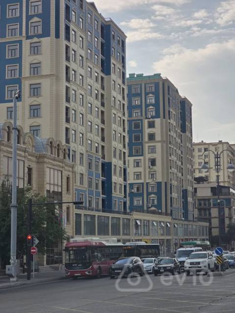 2 otaqlı mənzil, 97 m², Abbas Mirzə Şərifzadə küçəsi — Baku