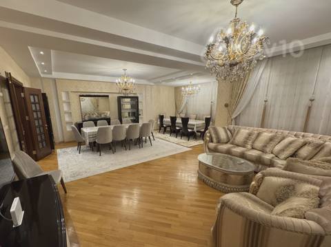 4 otaqlı mənzil, 190 m², Bakı, Mediland Hospital binası — kirayə — 2 500 ₼ · Baku · Mənzil 4 otaqlı mənzil, 190 m², Bakı, Mediland Hospital binası — kirayə — Baku
