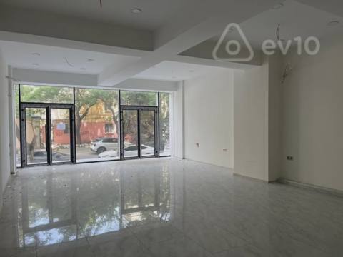 Obyekt, 155 m², Məsud Davudoğlu küçəsi — kirayə — Baku