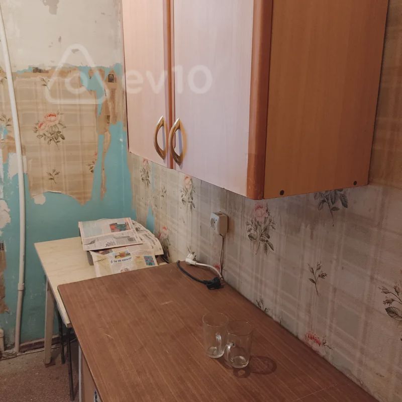 For sale: 1-room apartment (old building), 36 m² — Mənzil, Bakı (12)