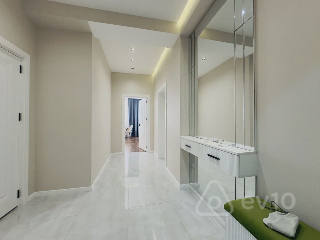 For sale: 2-room apartment (new building), 70 m² — Mənzil, Bakı (8)