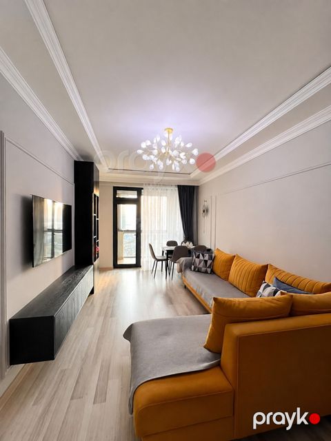 Satılır 3 otaqlı yeni tikili 85 m²