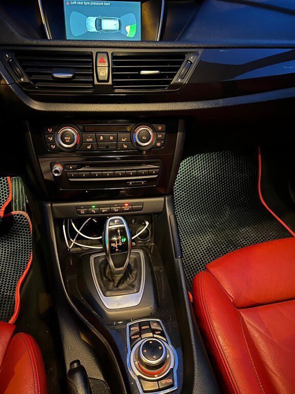 BMW X1, 2.0 L, 2013 il, 295 000 km — Avtomobillər, Bakı (10)