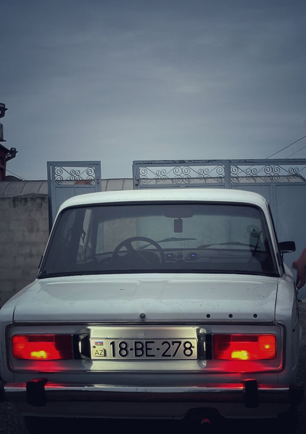 VAZ 2106 sedan – ağ rəng, klassik kuzov — Avtomobillər, Xudat (8)