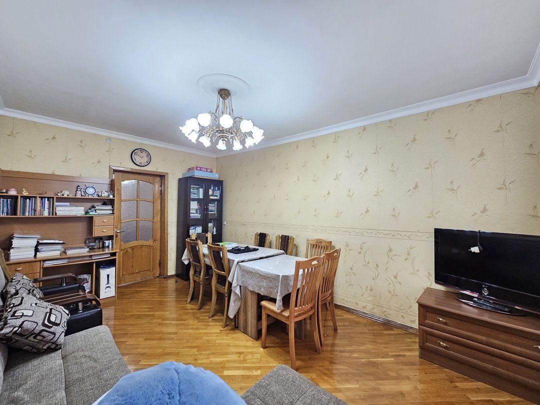 Satılır 3 otaqlı köhnə tikili 75 m² — Mənzil, Bakı (3)
