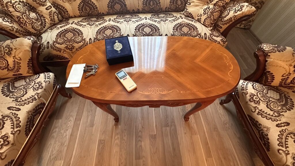 Klassik üslubda qonaq otağı dəsti 2 eded Kreslo 1 eded Divan 1 eded — Mebel, Bakı (2)