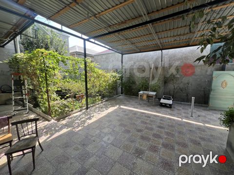 Satılır 3 otaqlı həyət evi/bağ evi 90 m²