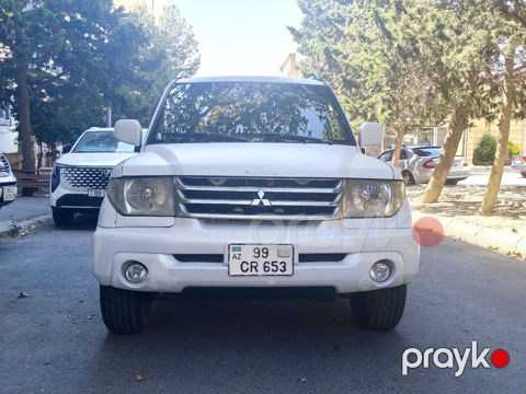 Mitsubishi Pajero io, 2001 il