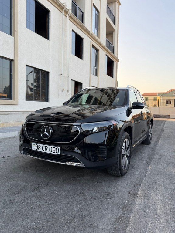 Mercedes EQB 300 4MATIC, 80 kWh, 2023 il, 79 000 km — Avtomobillər, Bakı (2)